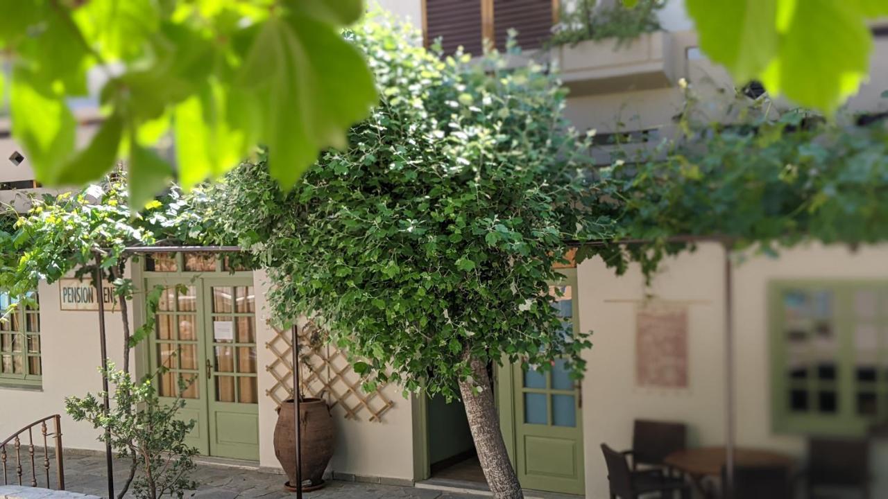 Pension Irene Sougia Extérieur photo