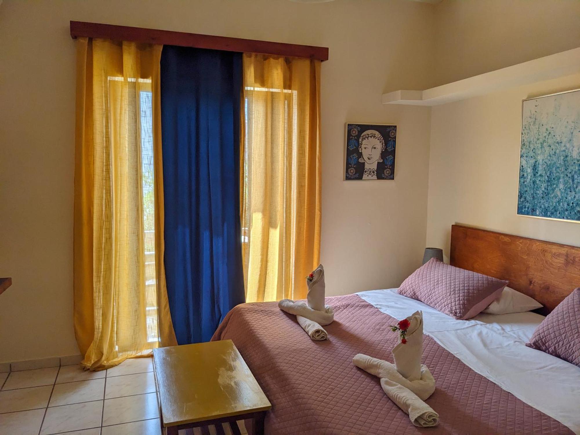 Pension Irene Sougia Extérieur photo
