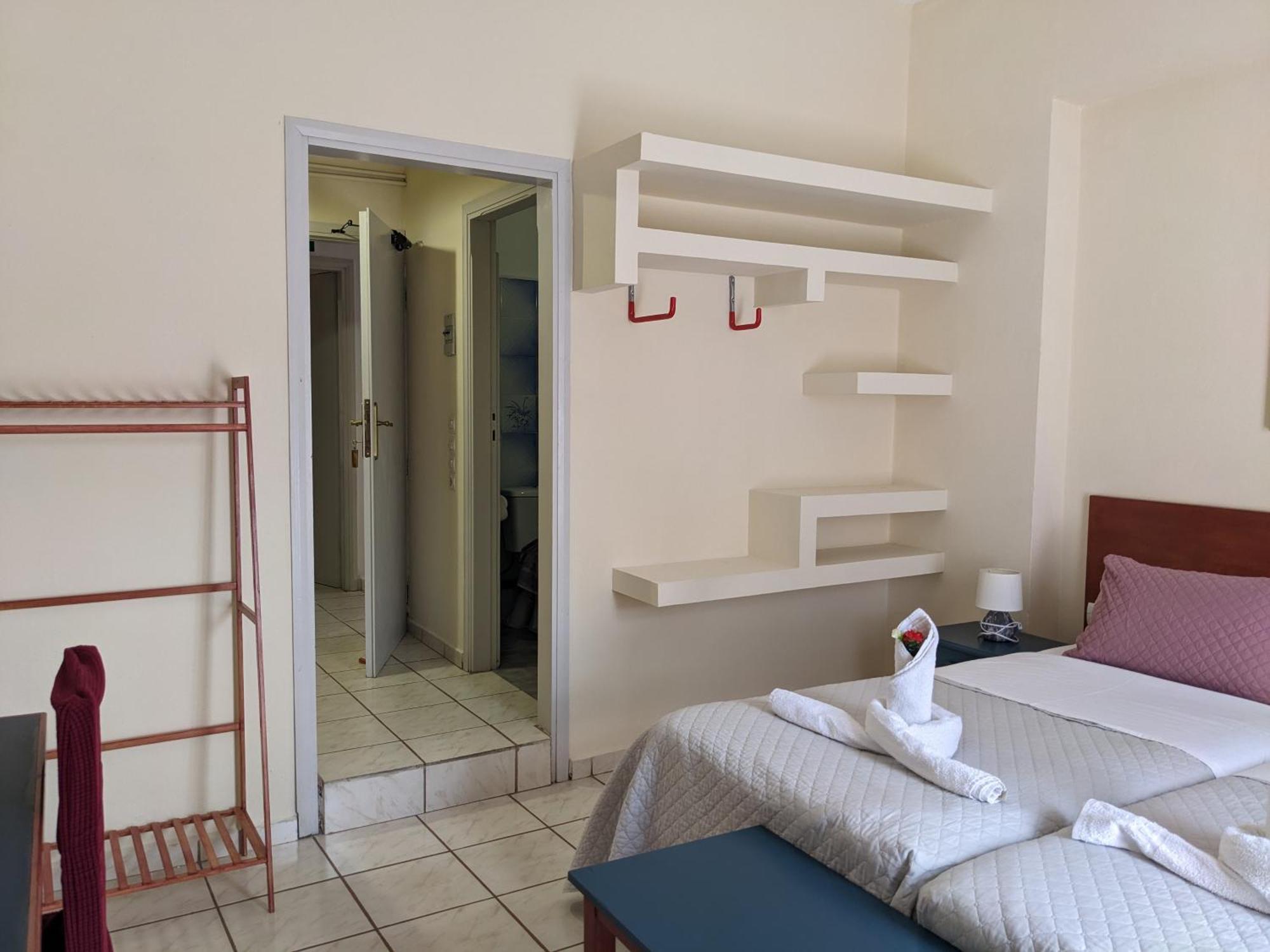 Pension Irene Sougia Extérieur photo